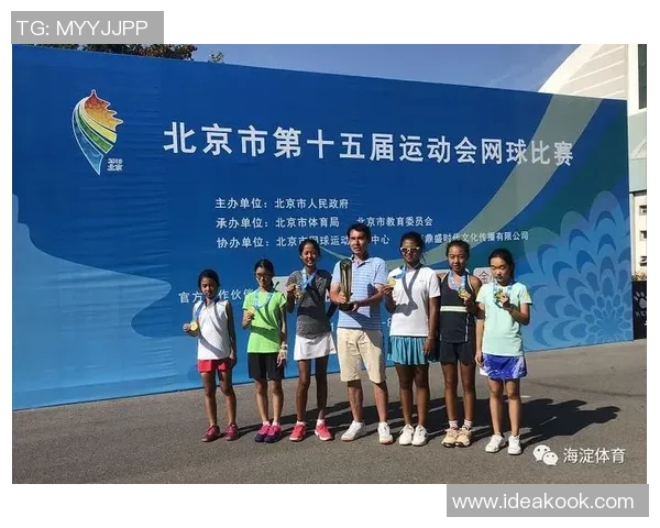 南京网球队荣登全国网球配合排行榜第六名展现团队实力与潜力