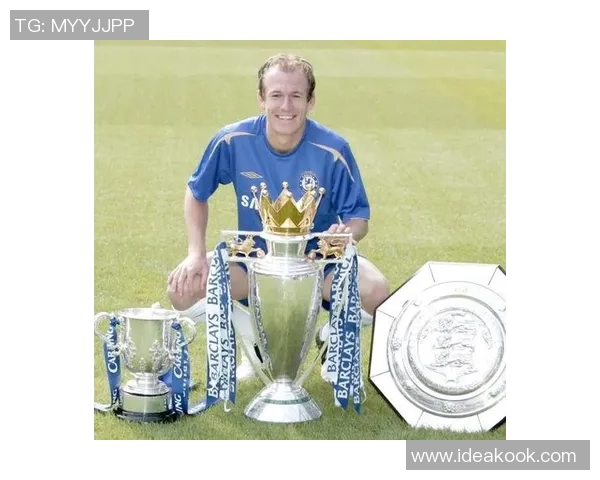 德国足球明星罗本的辉煌职业生涯与对足球的热爱之路