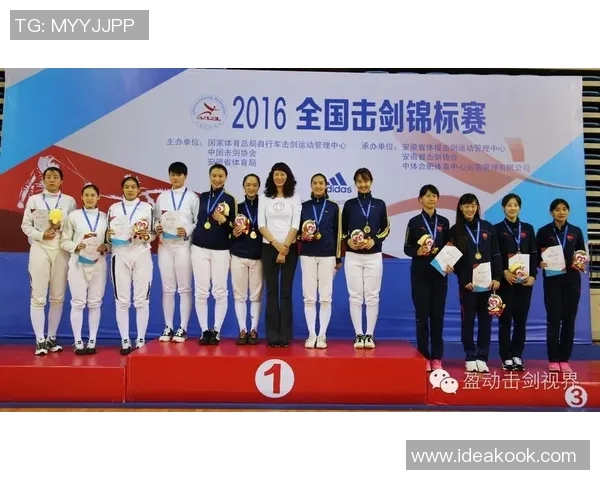 成都网球队逆袭之旅揭秘:从默默无闻到杯赛冠军的传奇故事